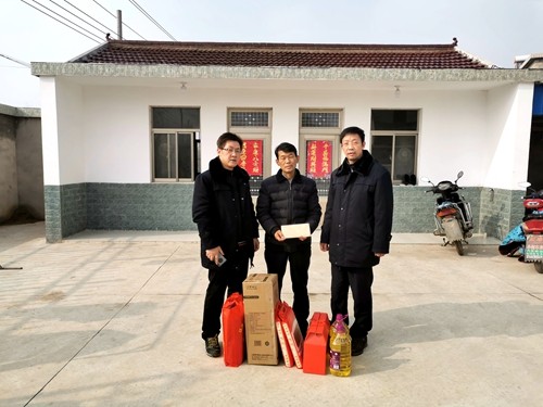 長(zhǎng)運(yùn)二公司開展“新春送溫暖”慰問活動(dòng)